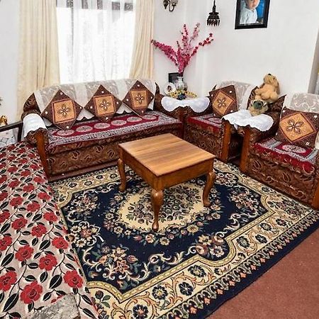 Himalayan Inn Homestay Dardzsiling Kültér fotó